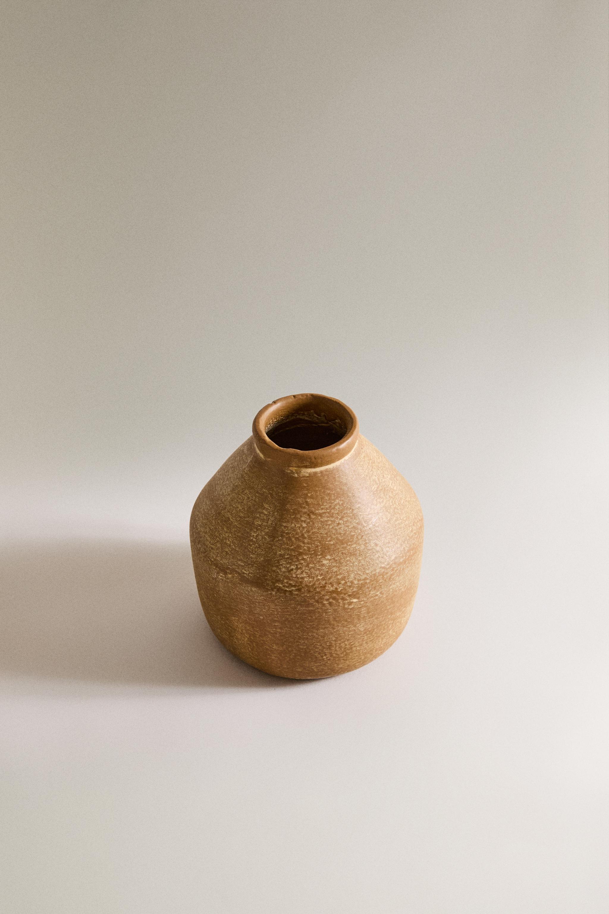PETIT VASE MÉTALLIQUE